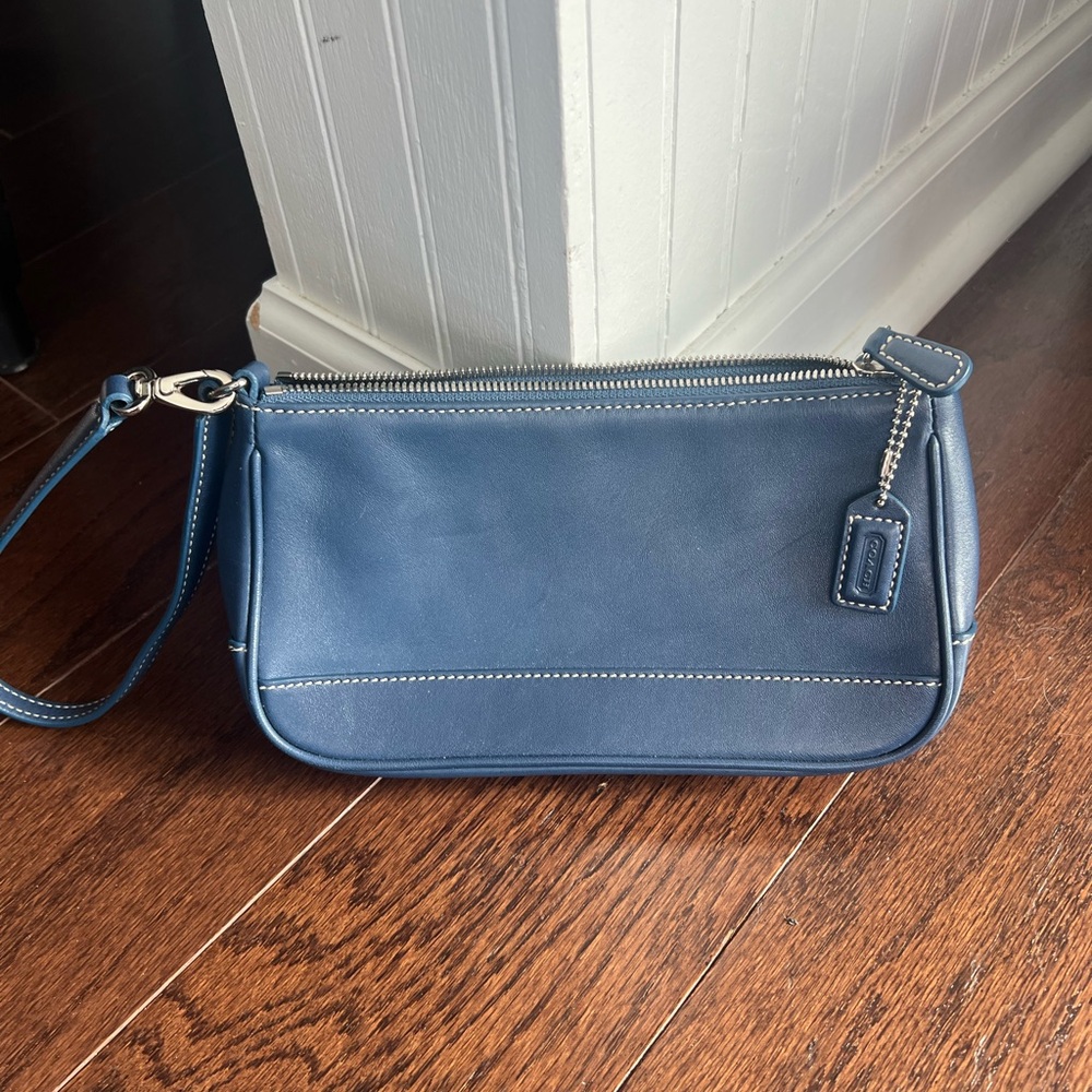 Coach Wristlet/Small Purse